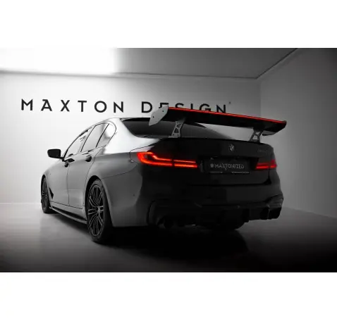 Carbon Spoiler With Internal Brackets Uprights + LED BMW 5 / M5 Sedan G30 / F90