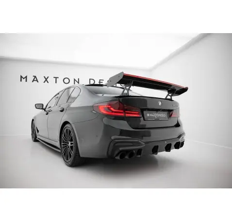 Carbon Spoiler With Internal Brackets Uprights + LED BMW 5 / M5 Sedan G30 / F90
