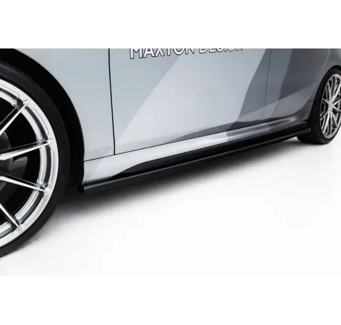 Rajouts Des Bas De Caisse V.1 BMW M135i F70