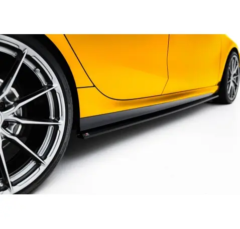 Rajouts Des Bas De Caisse V.1 BMW 1 M-Pack F70