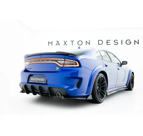 Street Pro Central Diffuseur Arriere Dodge Charger RT Scat Pack Widebody Mk3 Facelift Street Pro Central Diffuseur Arriere Dodge Charger RT Scat Pack Widebody Mk3 Facelift