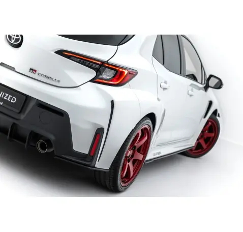 Street Pro Rajouts Des Bas De Caisse Toyota GR Corolla Mk12