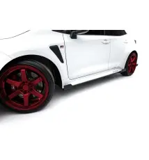 Street Pro Rajouts Des Bas De Caisse + Flaps Toyota GR Corolla Mk12