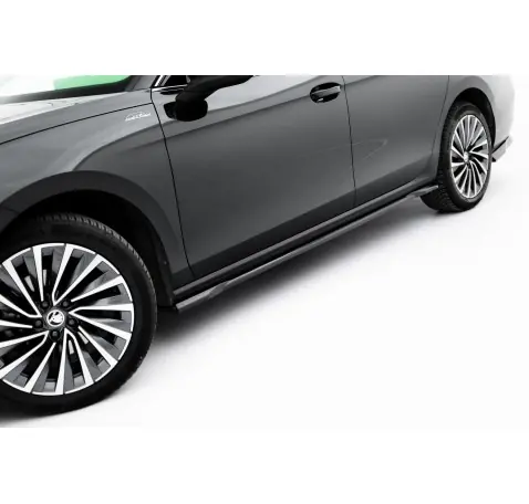 Rajouts Des Bas De Caisse V.1 Skoda Superb Mk4