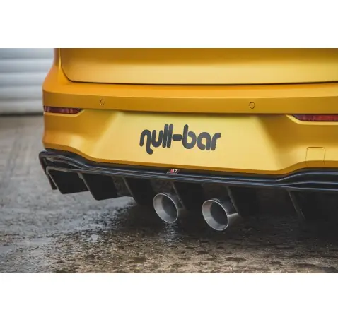 Rajout du pare-chocs arriere (R32 LOOK) et l'échappement Volkswagen Golf Mk8