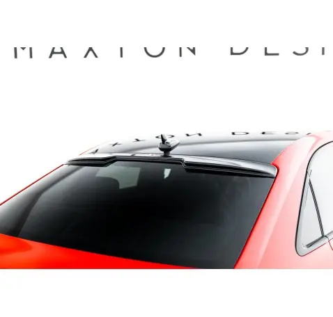 Le prolongement de la lunette arrière Audi RS3 Sedan 8Y Facelift