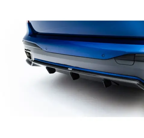 Fibre de Carbone Diffuseur Arrière BMW X7 M-Pack G07 / G07 Facelift (version with towbar)