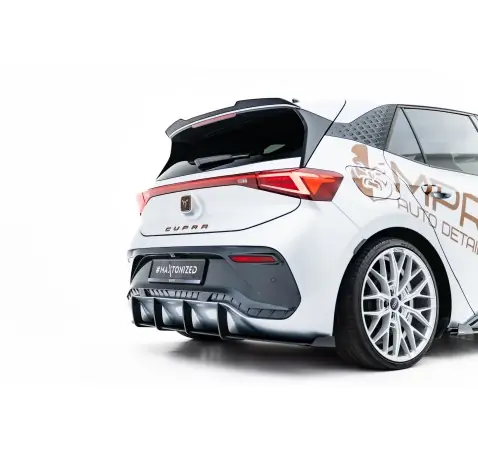 Street Pro Central Diffuseur Arriere + Flaps Cupra Born Mk1