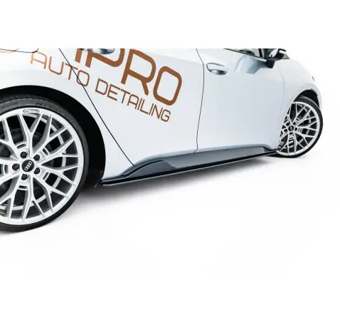 Street Pro Rajouts Des Bas De Caisse Cupra Born Mk1