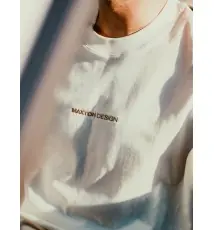 Beige T-Shirt Maxton Design