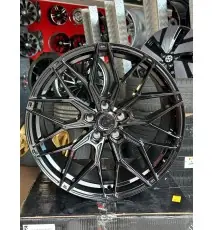 JR-46 Gloss Black 19 pouces - Déstockage - JAPAN RACING - CHF 450,00