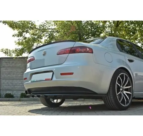 Arriere Splitter ALFA ROMEO 159 (AVEC UNE BARRE VERTICALE)