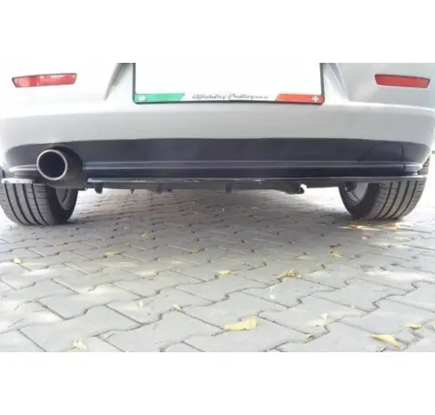 Arriere Splitter ALFA ROMEO 159 (AVEC UNE BARRE VERTICALE)