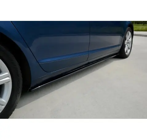 Rajouts Des Bas De Caisse Pour Audi A6 S-Line C6 / C6 Facelift