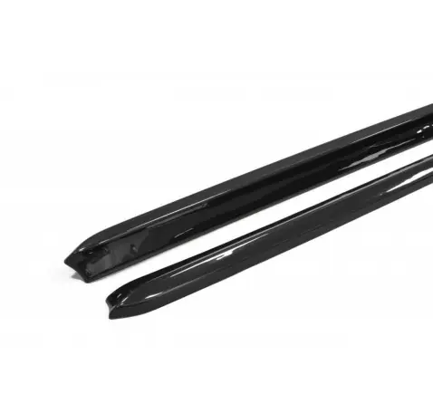 RAJOUTS DES BAS DE CAISSE POUR AUDI S3 8L