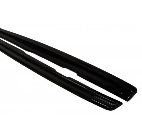 Rajouts Des Bas De Caisse Pour Ford Focus RS Mk3