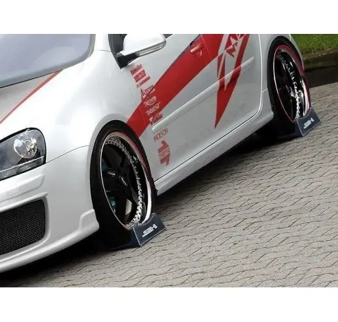 SET DES BAS DE CAISSE GOLF 5 GTI LOOK 