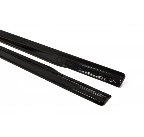 RAJOUTS DES BAS DE CAISSE POUR MERCEDES CLA 45 AMG C117/A45 AMG W176 (AVANT FACELIFT)