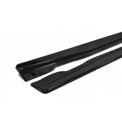 RAJOUTS DES BAS DE CAISSE POUR MERCEDES CLA 45 AMG C117/A45 AMG W176 (AVANT FACELIFT)