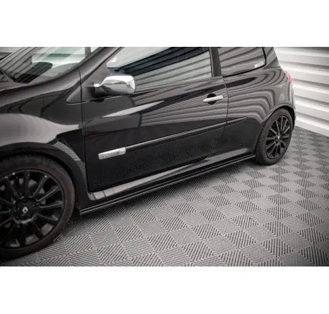 RAJOUTS DES BAS DE CAISSE POUR RENAULT CLIO MK3 RS