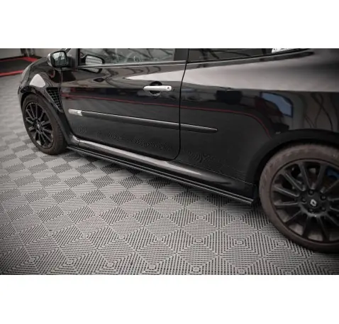 RAJOUTS DES BAS DE CAISSE POUR RENAULT CLIO MK3 RS