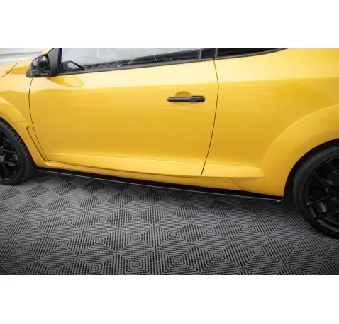 Rajouts Des Bas De Caisse Renault Megane RS Mk3