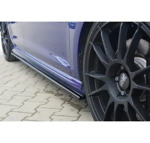 Rajouts Des Bas De Caisse V.1 Volkswagen Golf R / R-Line Mk7