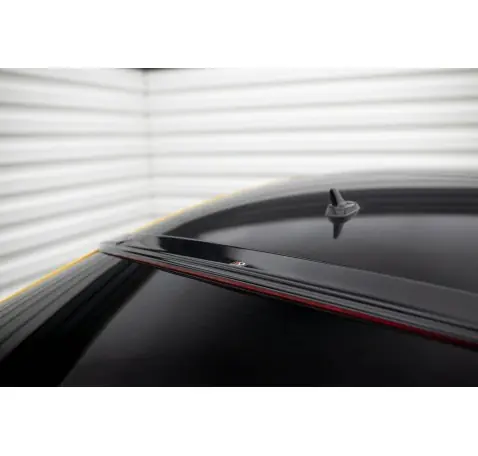 Le prolongement de la lunette arrière Volkswagen Arteon R-Line Sedan Mk1