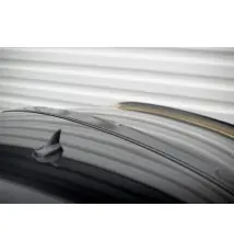 Le prolongement de la lunette arrière Volkswagen Arteon R-Line Sedan Mk1