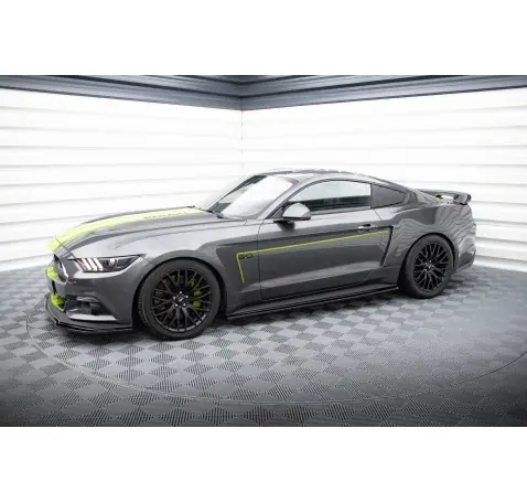 Rajouts Des Bas De Caisse Ford Mustang GT Mk6