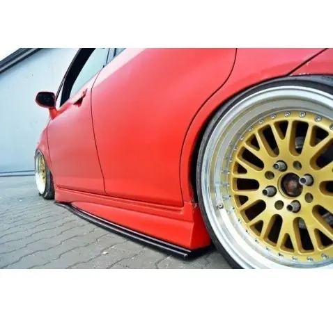 RAJOUTS DES BAS DE CAISSE POUR HONDA JAZZ MK1 RAJOUTS DES BAS DE CAISSE POUR HONDA JAZZ MK1