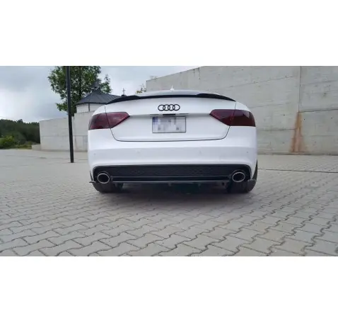 Arriere Splitter Audi A5 S-Line 8T Facelift (avec une barre verticale)