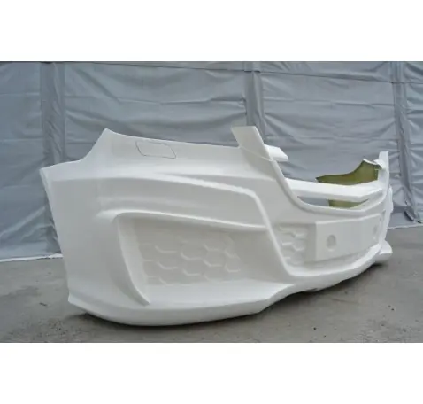 PARE-CHOCS AVANT MERCEDES SPRINTER 2013-UP (+ Grill séparé)