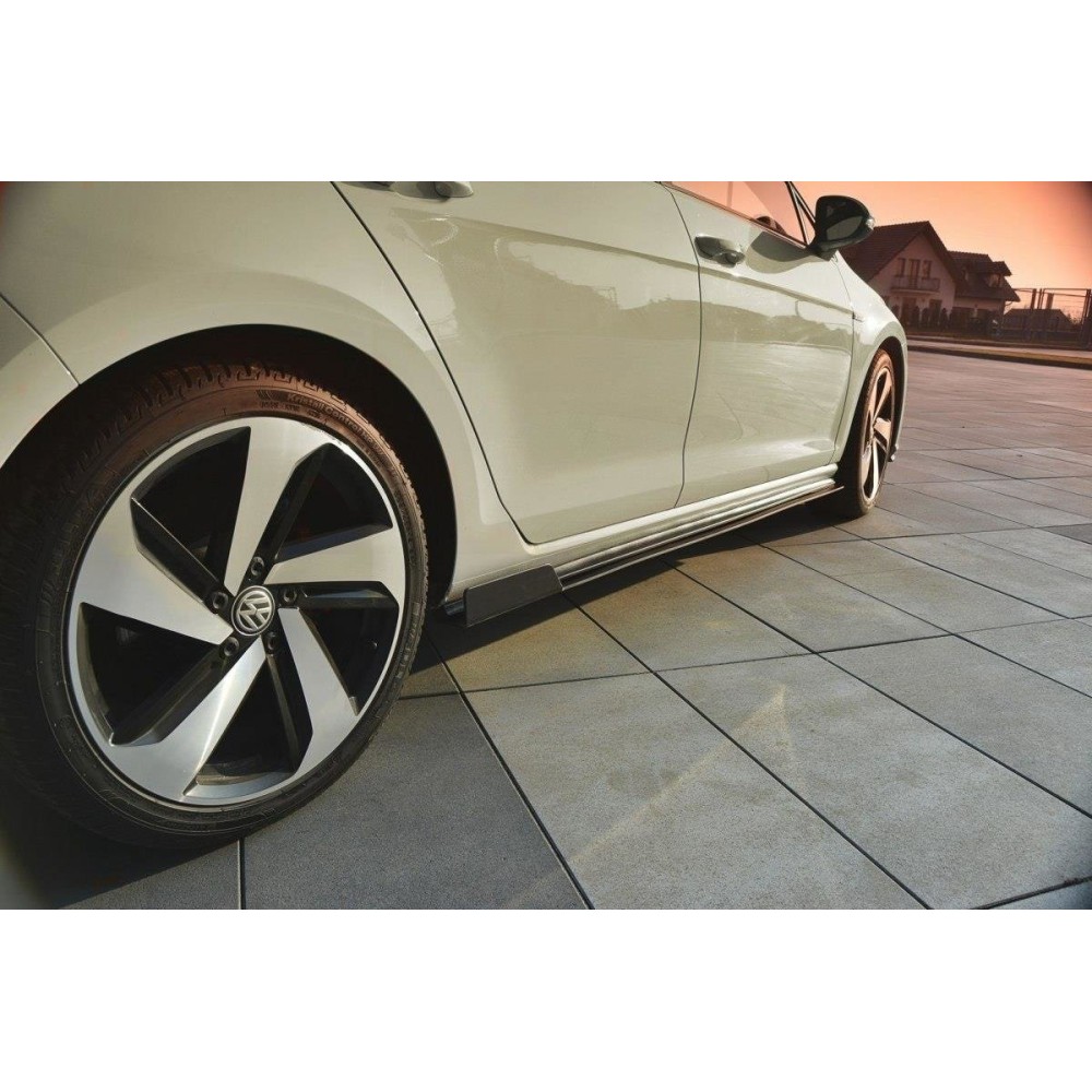 VW GOLF VII GTI (APRES FACELIFT) - SPORT RAJOUTS DES BAS DE CAISSE POUR