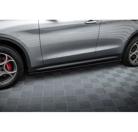 Rajouts Des Bas De Caisse Alfa Romeo Stelvio Mk1 Rajouts Des Bas De Caisse Alfa Romeo Stelvio Mk1