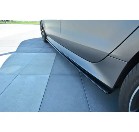 Rajouts Des Bas De Caisse Pour V.1 Audi RS7 C7