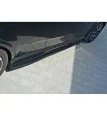 Rajouts Des Bas De Caisse Pour Abarth Punto Evo