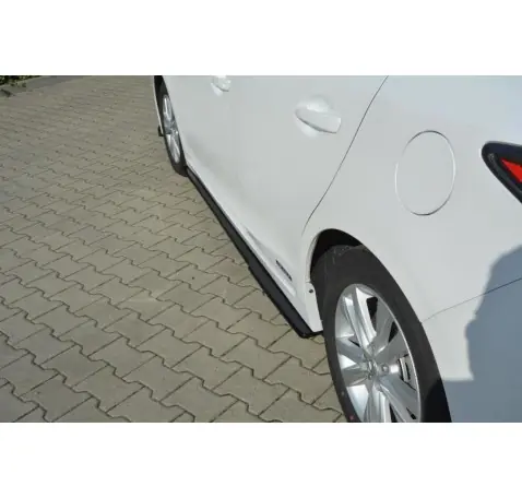 Rajouts Des Bas De Caisse Lexus CT Mk1 Facelift