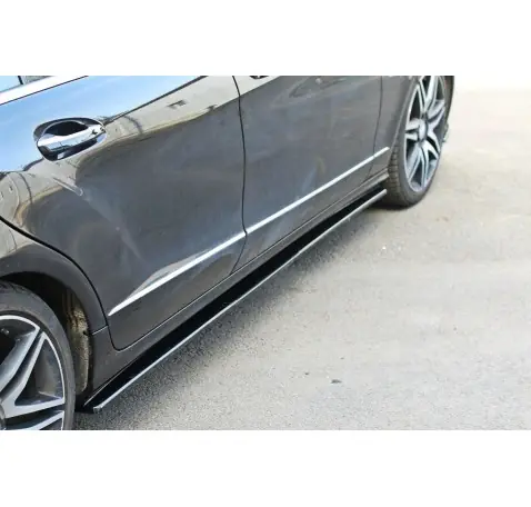 Rajouts Des Bas De Caisse V.1 Mercedes-Benz CLS C218