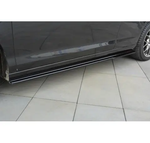 Rajouts Des Bas De Caisse Renault Laguna Coupe Mk3