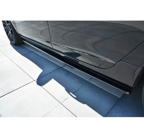 RAJOUTS DES BAS DE CAISSE POUR Volvo V60 Polestar Facelift