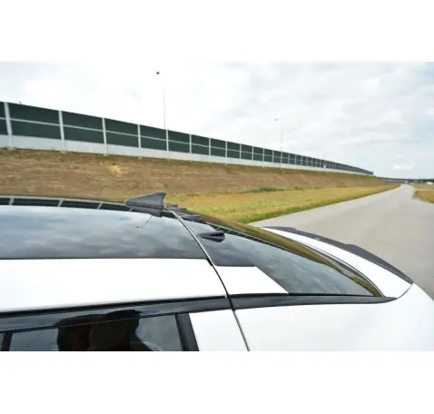 Le prolongement de la lunette arrière Kia Stinger GT / GT-Line / Standard Mk1