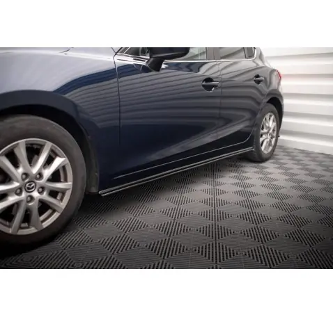 RAJOUTS DES BAS DE CAISSE POUR Mazda 3 BN (Mk3)