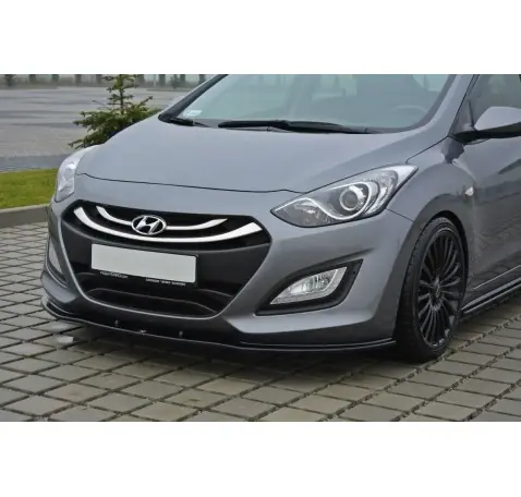 LAME DU PARE-CHOCS AVANT Hyundai i30 mk.2 LAME DU PARE-CHOCS AVANT Hyundai i30 mk.2