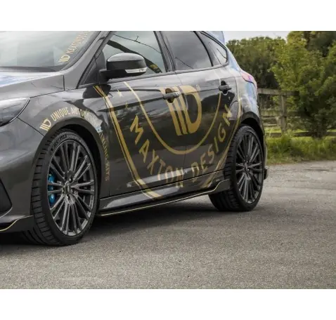 Rajouts Des Bas De Caisse Pour Aero Ford Focus RS Mk3
