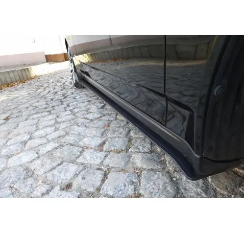 SPORT RAJOUTS DES BAS DE CAISSE POUR TOYOTA CELICA T23 AVANT FACELIFT