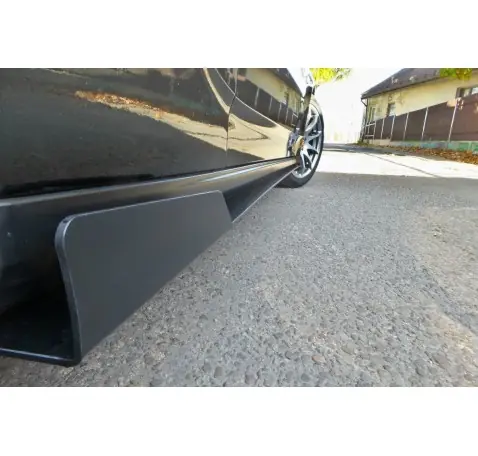 SPORT RAJOUTS DES BAS DE CAISSE POUR TOYOTA CELICA T23 AVANT FACELIFT