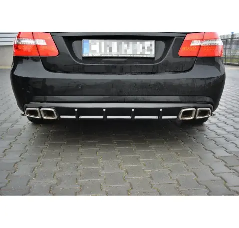 RAJOUT DU PARE-CHOCS ARRIERE MERCEDES-BENZ E63 AMG W212