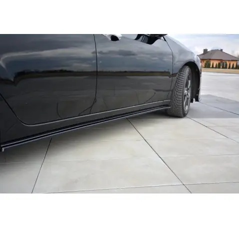 SET DES DIFFUSEUR DES BAS DE CAISSE HONDA ACCORD MK8. (CU-SERIES) AVANT FACELIFT SEDAN