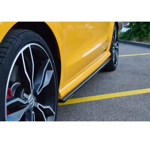 Rajouts Des Bas De Caisse Pour Audi S1 8X